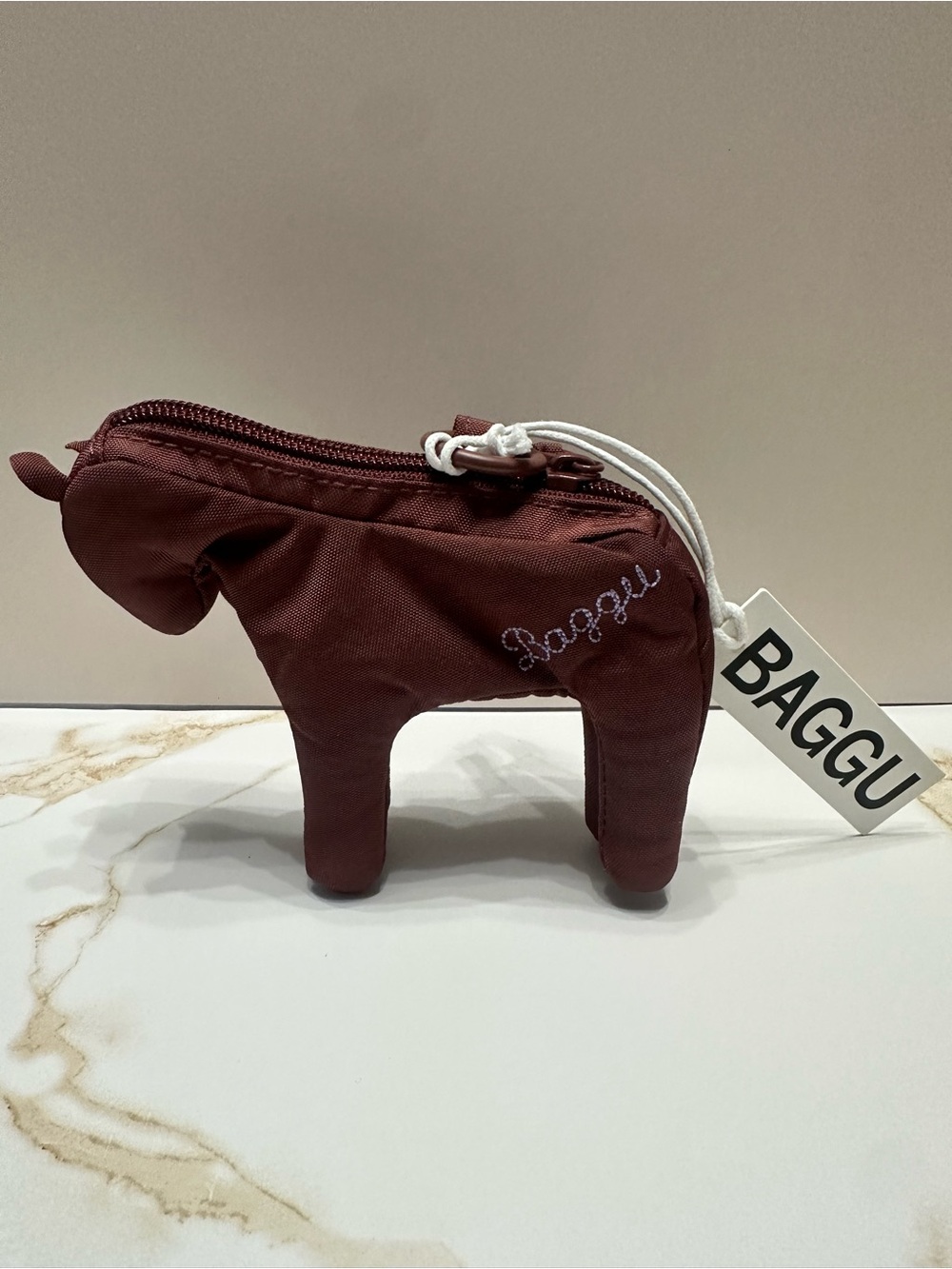 BAGGU Horse Coin Pouch in Burgundy  NWT